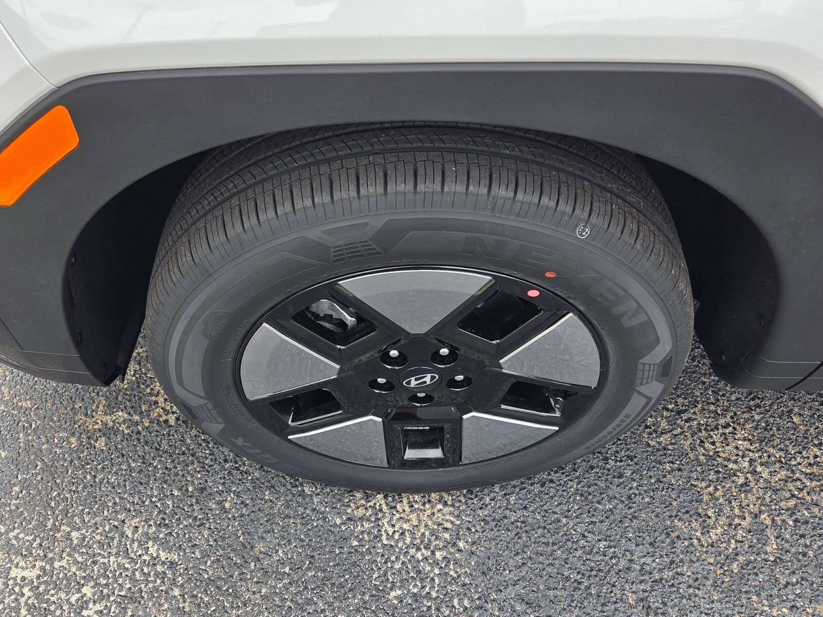 New 2026 Hyundai Santa Fe SE FWD image 18