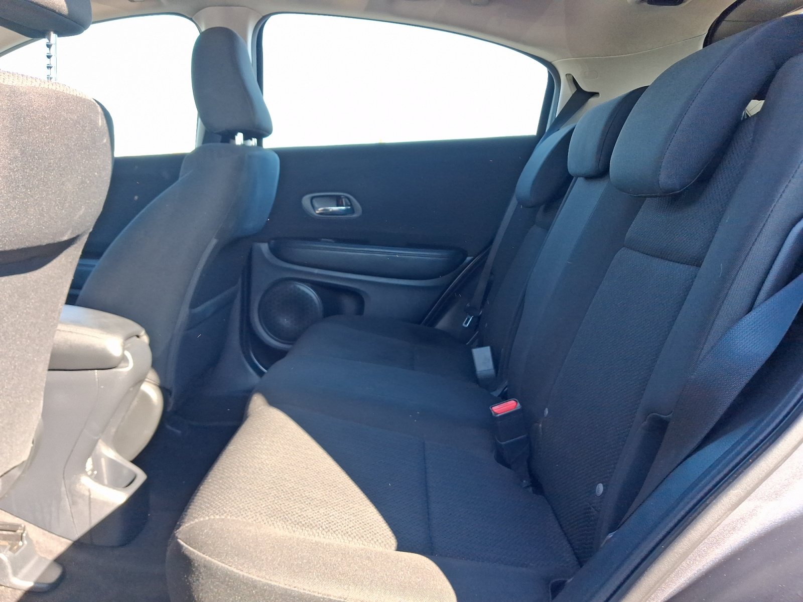 Used 2017 Honda HR-V LX image 18