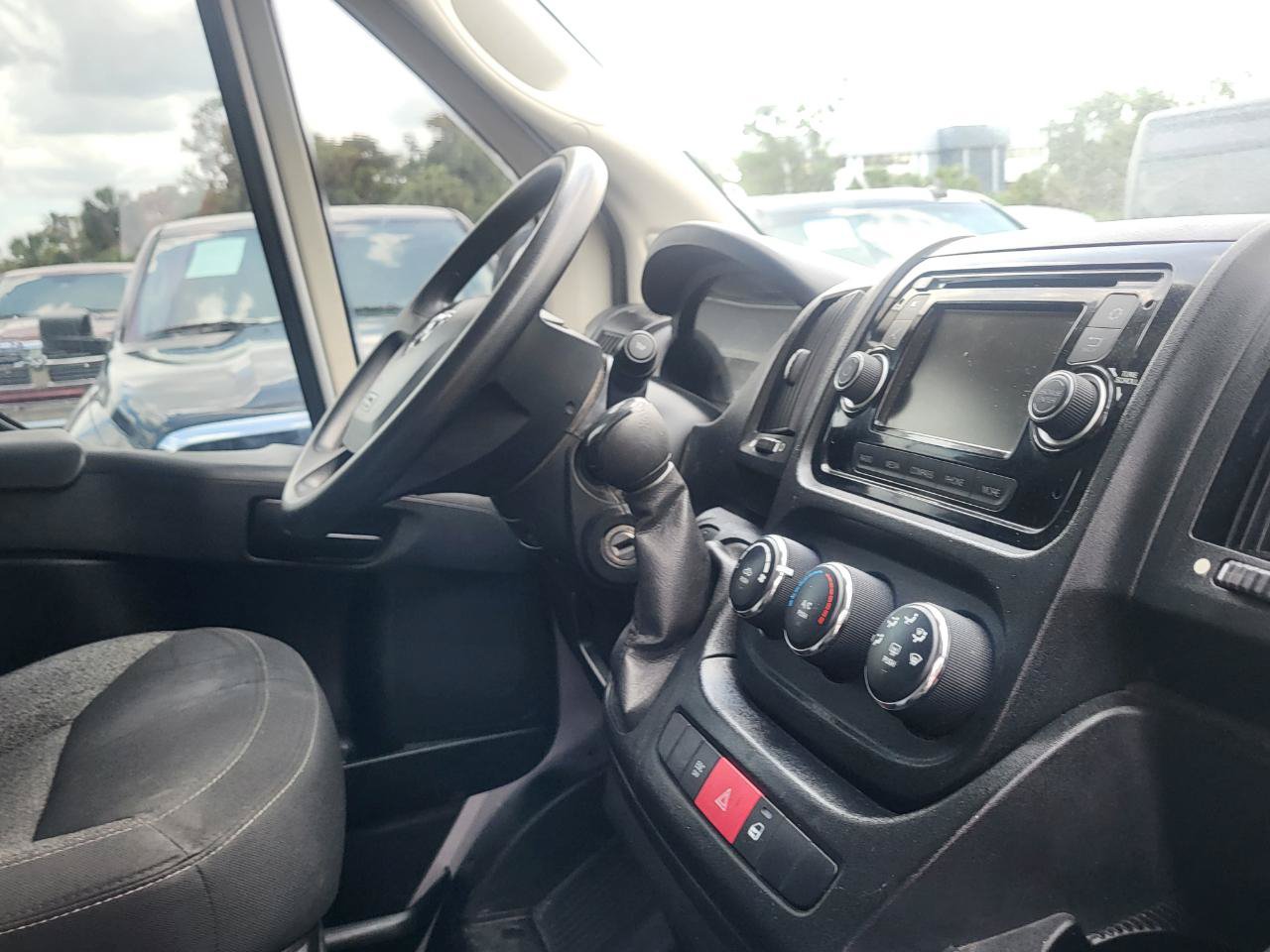 Used 2017 RAM ProMaster 1500 w/ Interior Convenience Group FWD image 11