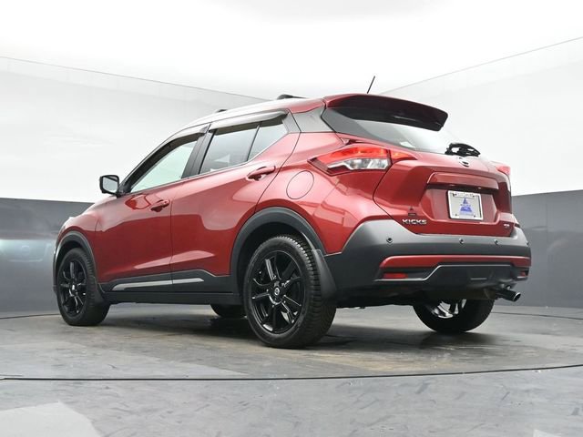 Used 2020 Nissan Kicks SR w/ SR Premium Package image 32