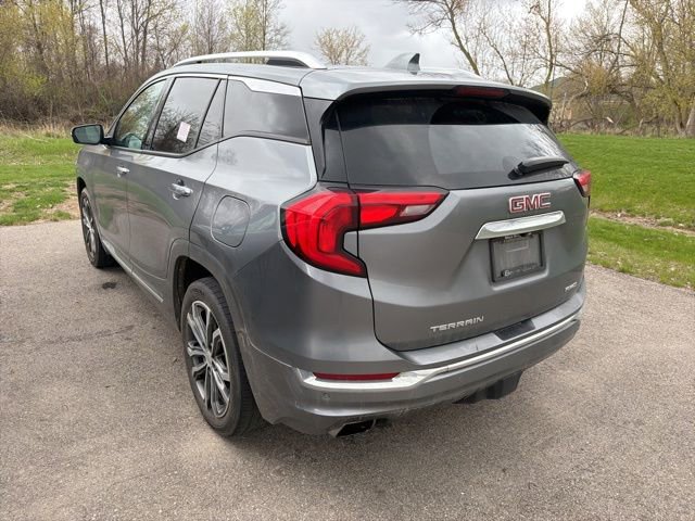 Used 2018 GMC Terrain Denali w/ Advanced Safety Package AWD/4WD image 8