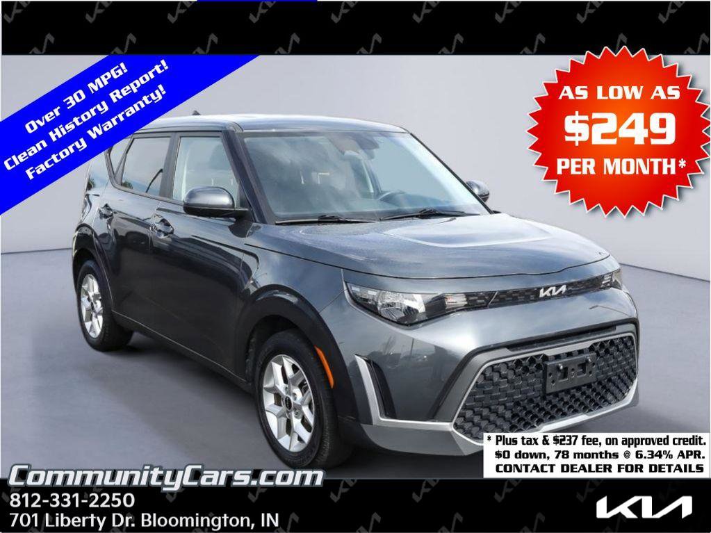 Used 2023 Kia Soul LX w/ Option Group 015 FWD image 1