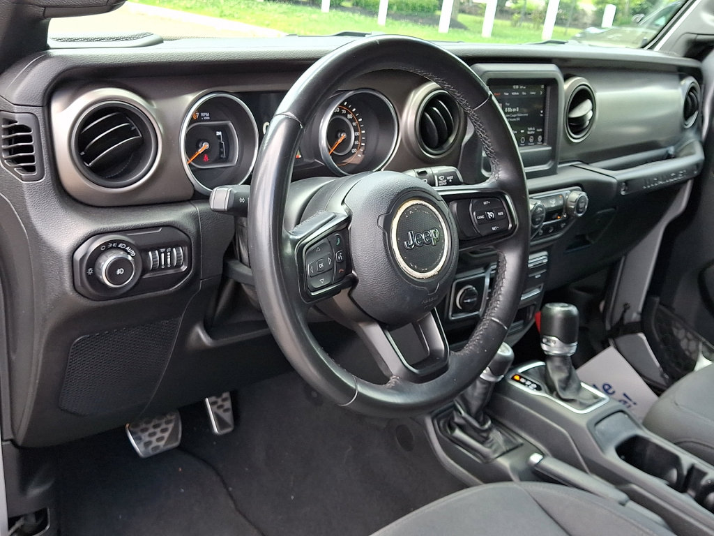 Used 2018 Jeep Wrangler Unlimited Sport S AWD/4WD image 25