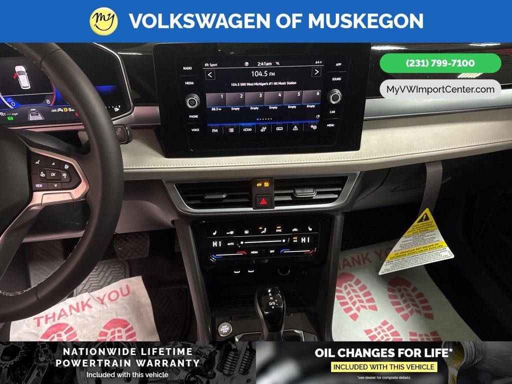 New 2026 Volkswagen Taos SE image 19