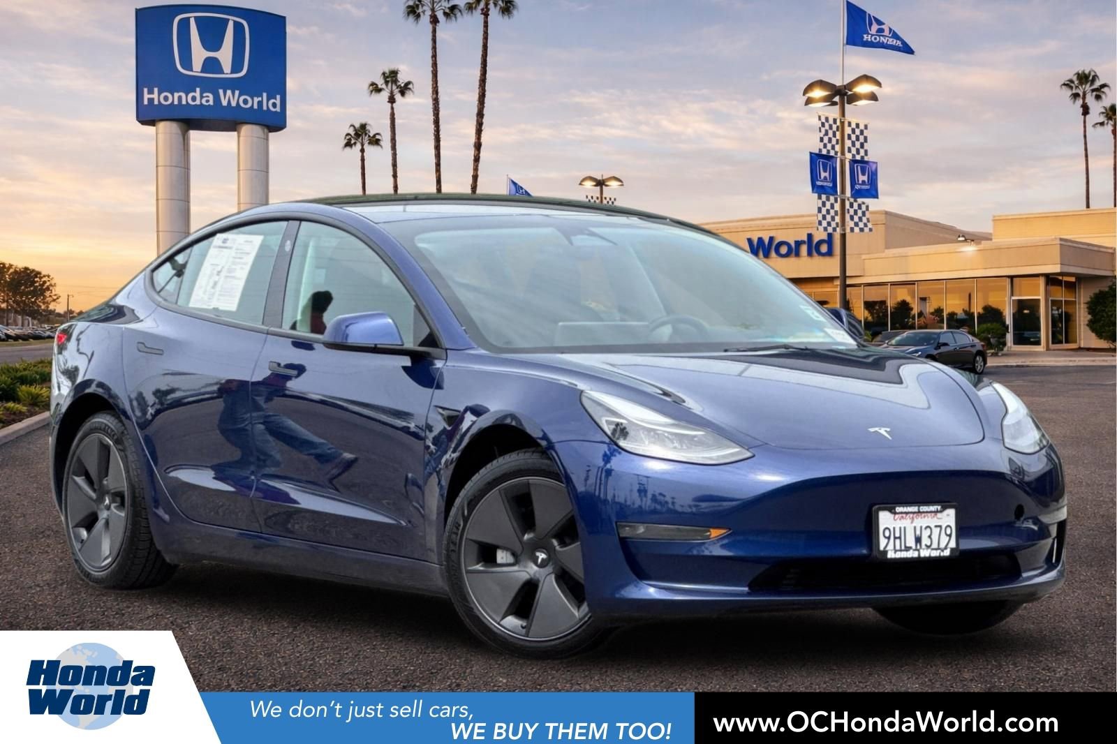 Used 2023 Tesla Model 3 Standard Range image 1