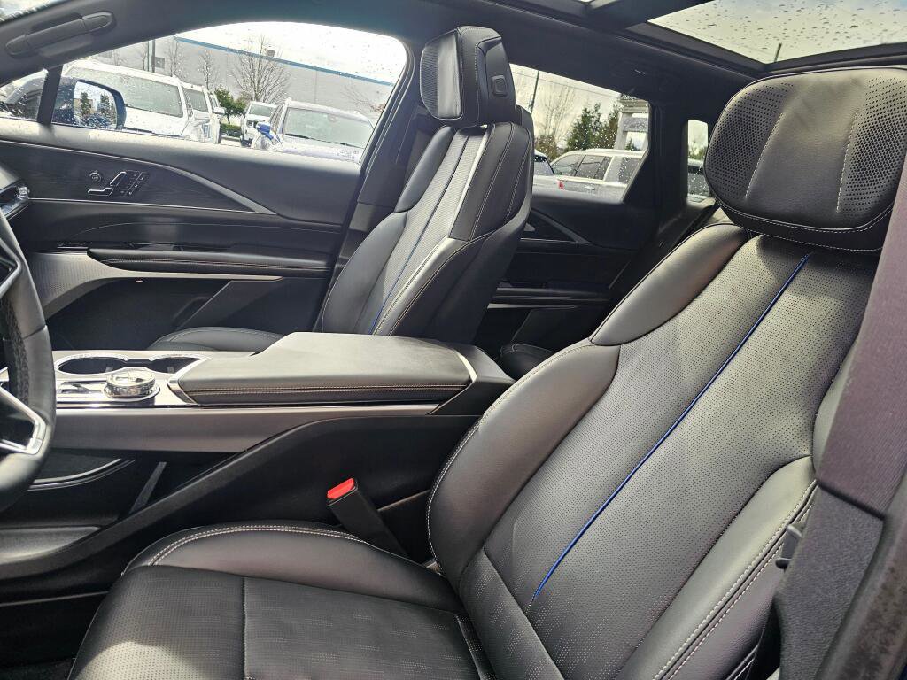 Certified 2025 Cadillac Lyriq Sport image 26