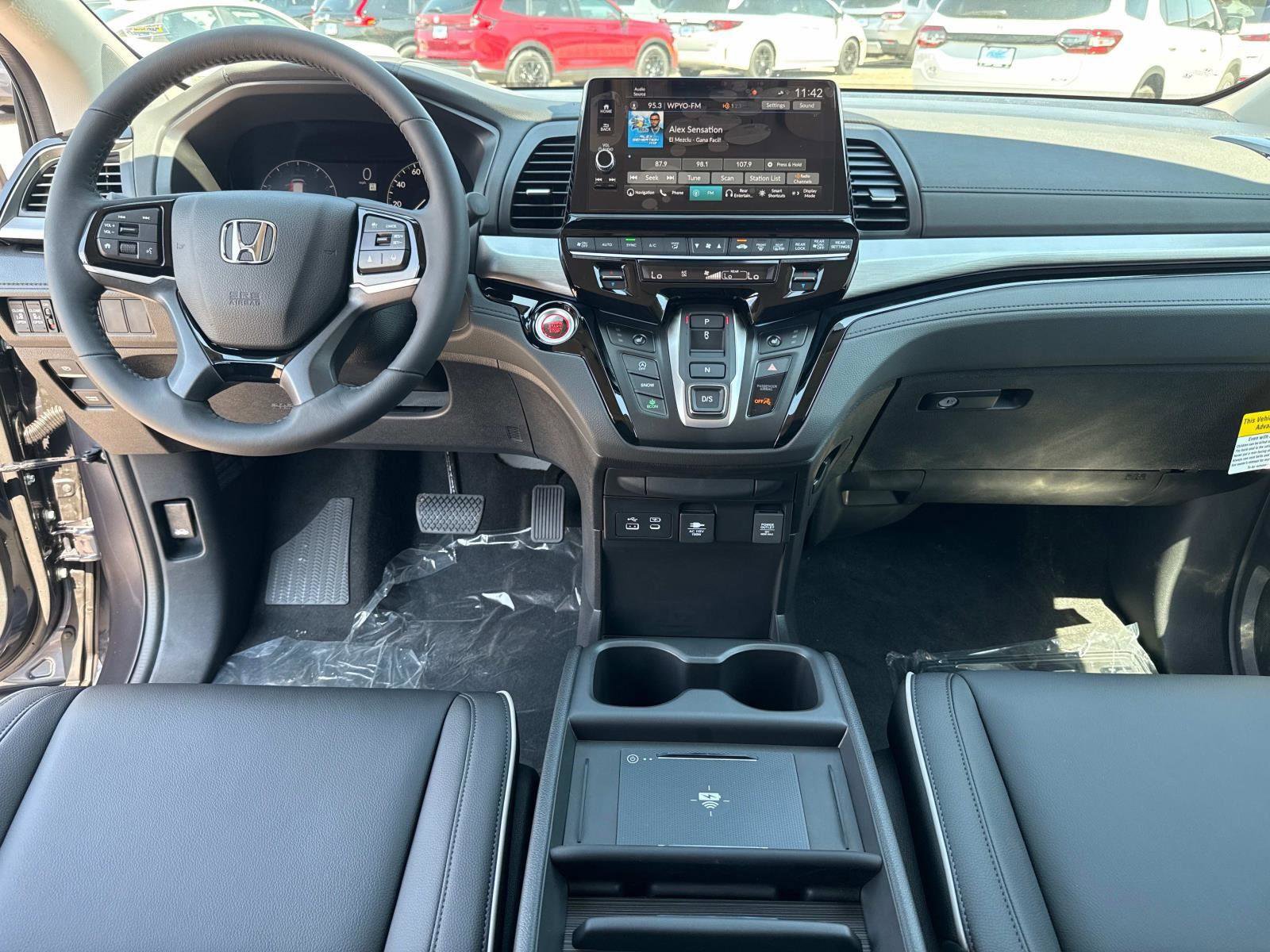 New 2026 Honda Odyssey Touring image 16