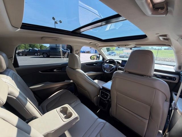 Used 2023 Lincoln Nautilus Reserve w/ Luxury Package AWD/4WD image 37