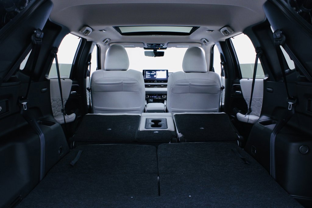 New 2025 Mitsubishi Outlander AWD image 27