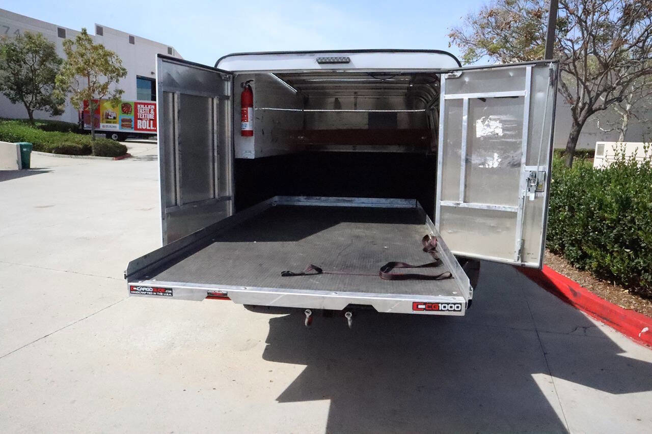 Used 2020 Ford F250 XL w/ Power Equipment Group image 8