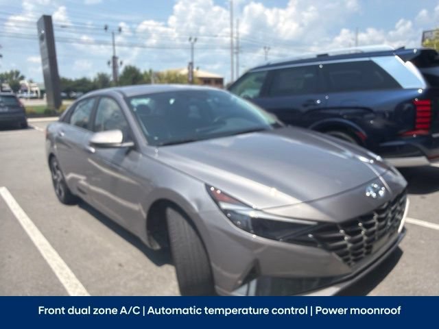 Used 2023 Hyundai Elantra Limited FWD image 3