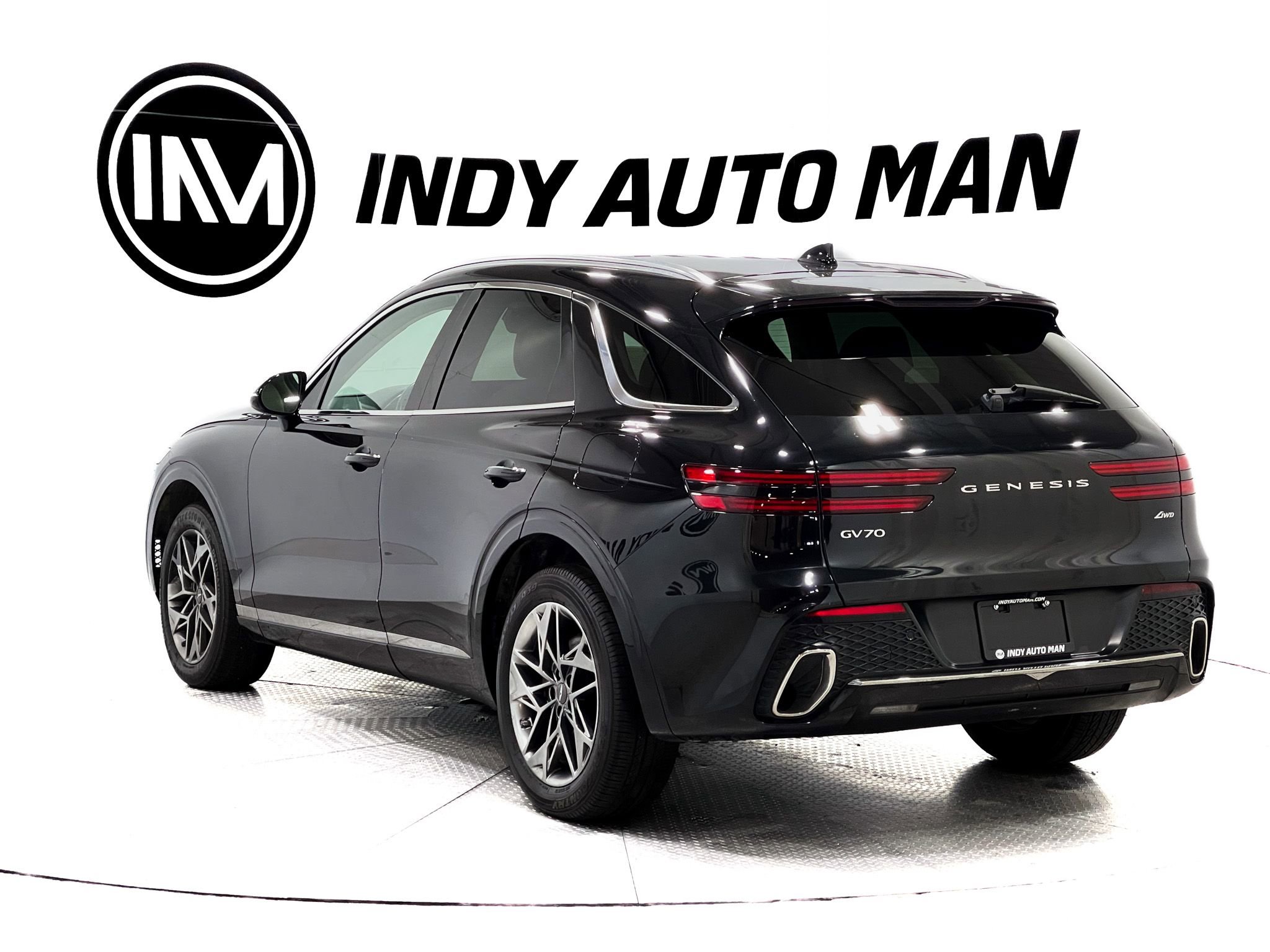 Used 2022 Genesis GV70 2.5T w/ Select Package image 6