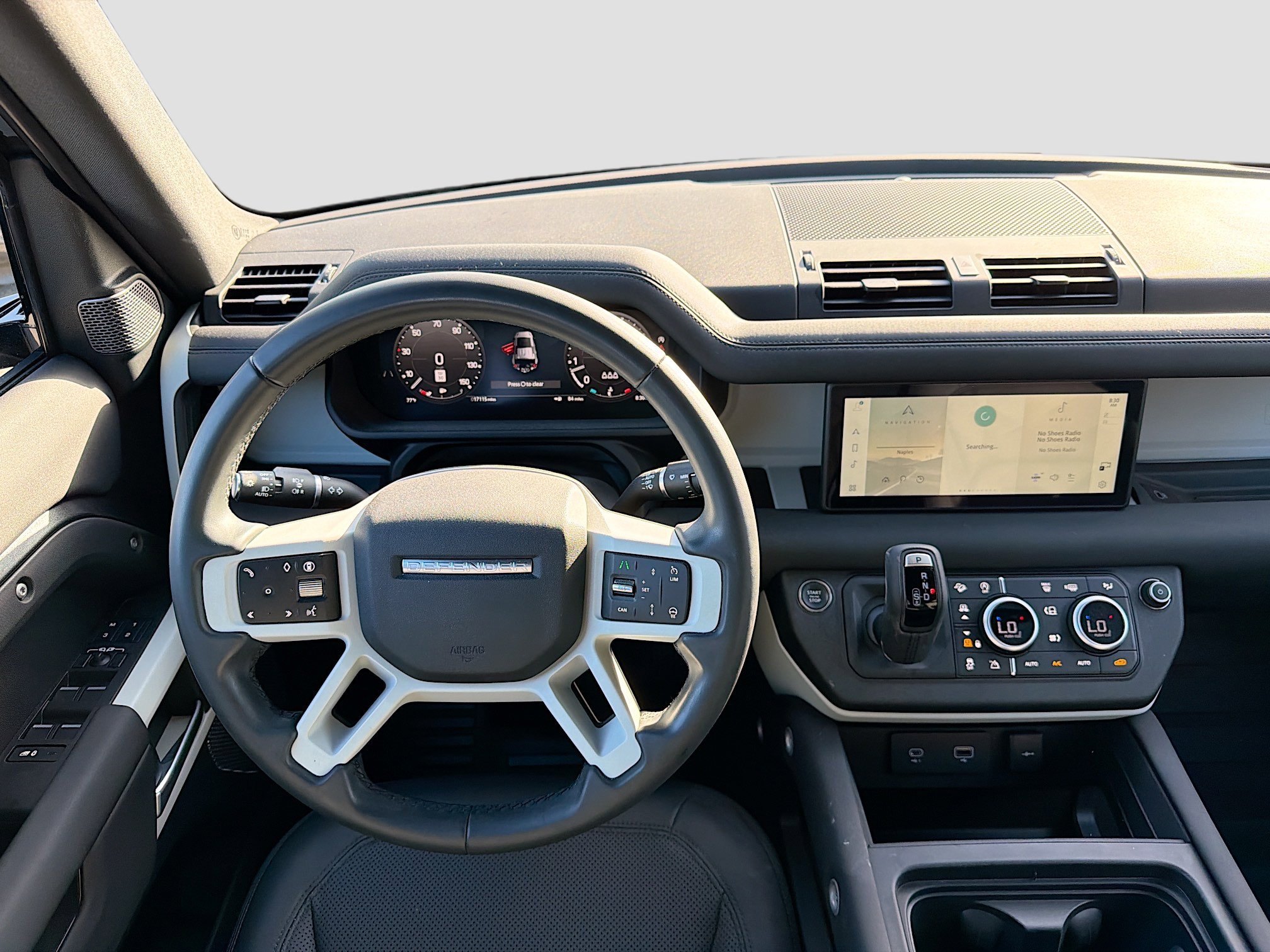 Used 2024 Land Rover Defender 110 S image 17