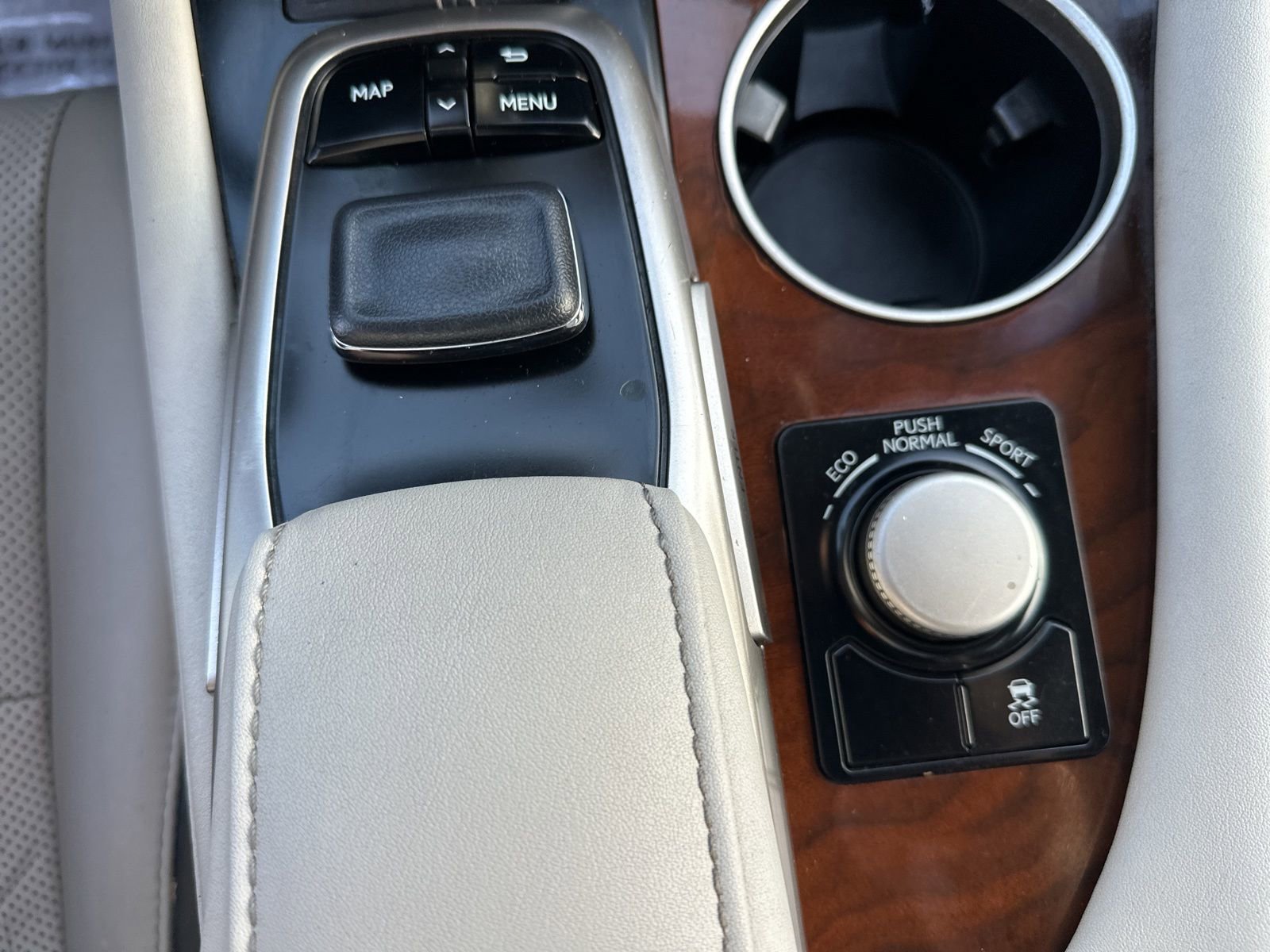 Used 2017 Lexus RX 350 FWD w/ Premium Package image 24