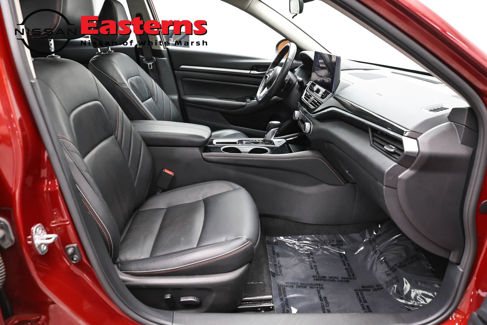 Used 2024 Nissan Altima 2.5 SR w/ SR Premium Package FWD image 23