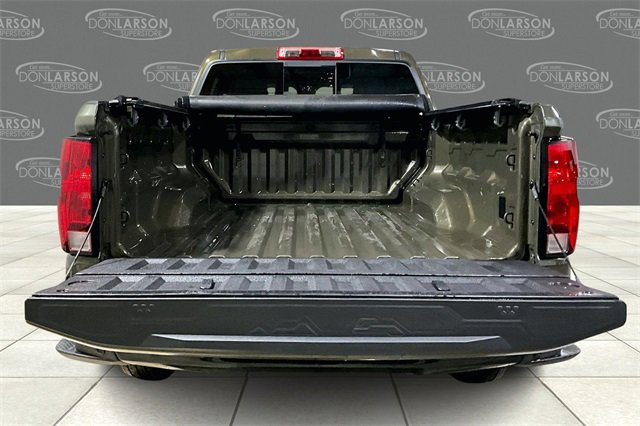 Certified 2023 Chevrolet Colorado W/T w/ Technology Package image 9