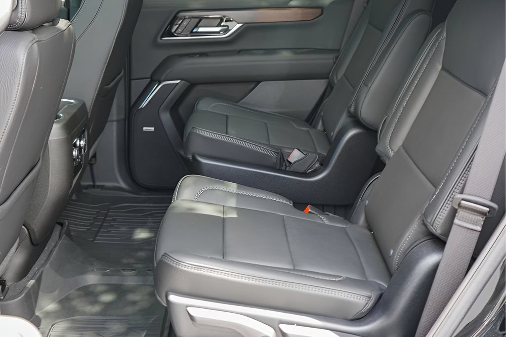 New 2026 GMC Yukon Denali w/ Sun & Power Step Package AWD/4WD image 20