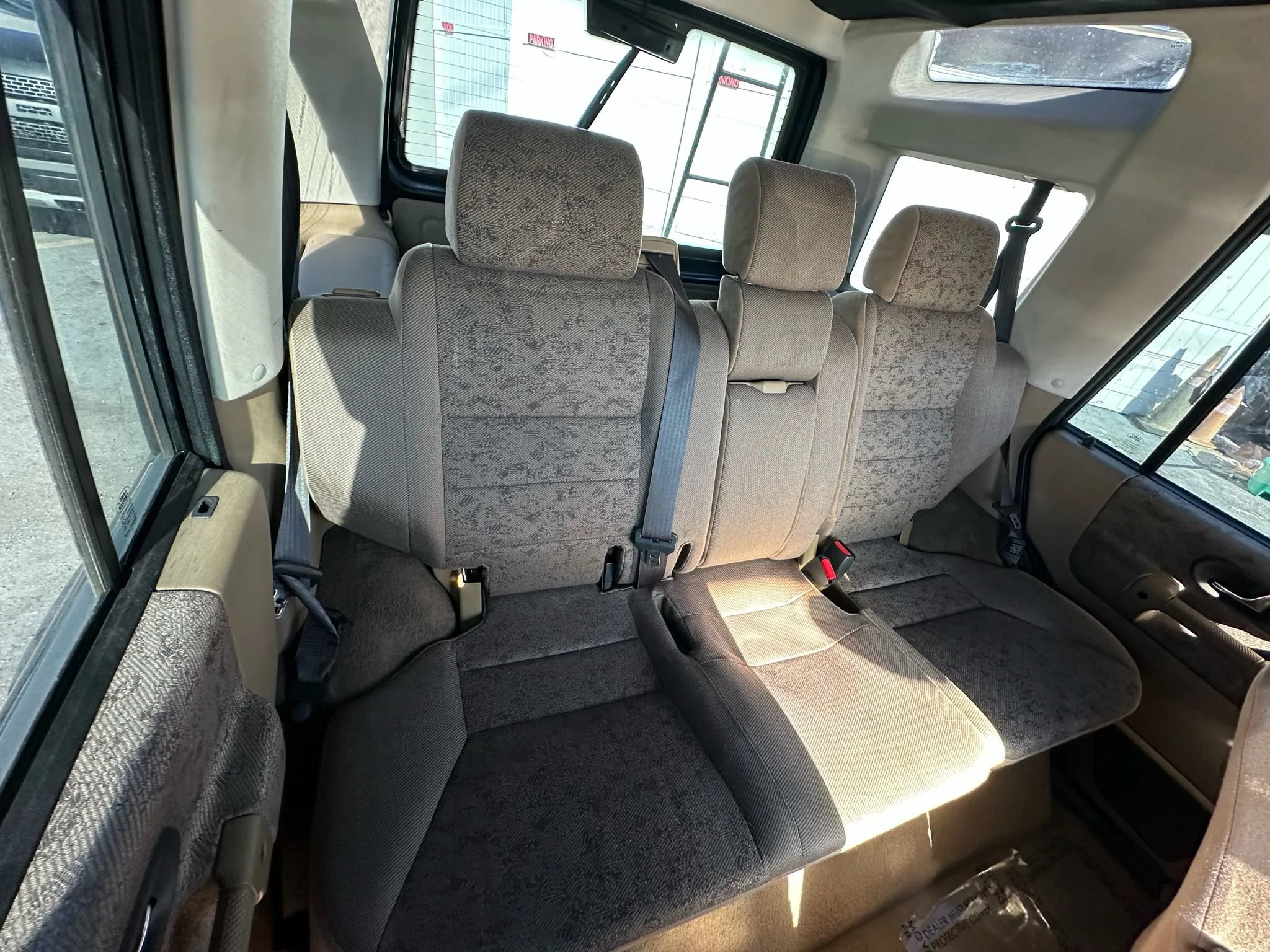 Used 1999 Land Rover Discovery Series II AWD/4WD image 14
