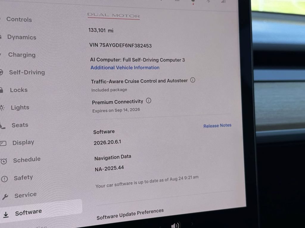 Used 2022 Tesla Model Y Performance AWD/4WD image 21