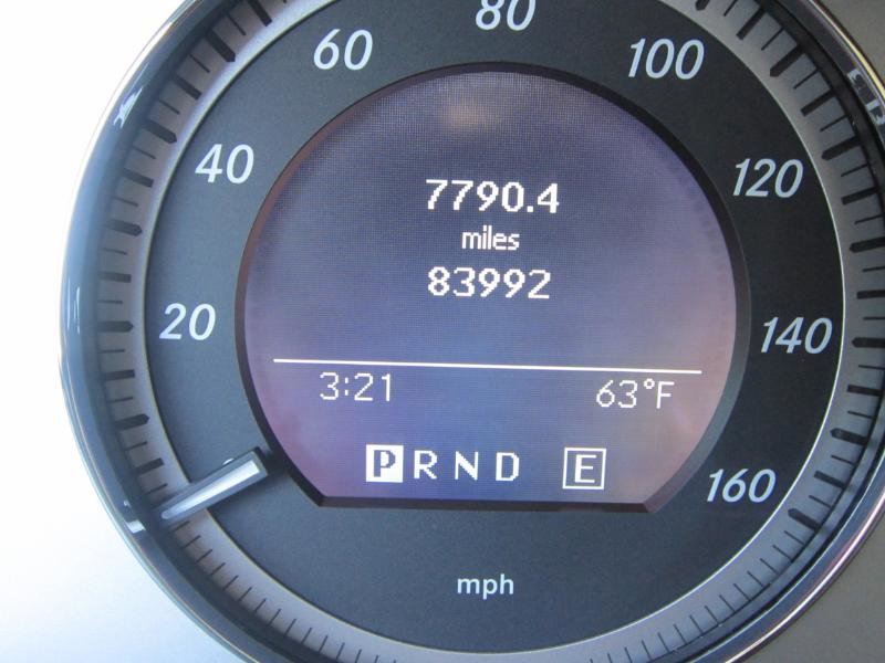 Used 2012 Mercedes-Benz GLK 350 4MATIC image 10