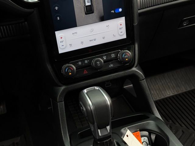 Used 2025 Ford Ranger Lariat w/ Black Appearance Package image 26