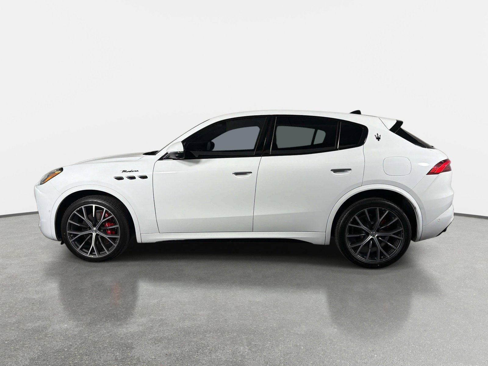 Used 2023 Maserati Grecale Modena AWD/4WD image 6