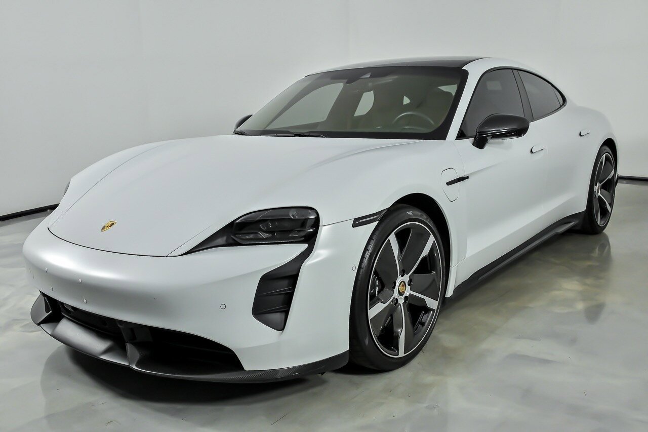 Used 2020 Porsche Taycan Turbo S AWD/4WD image 5