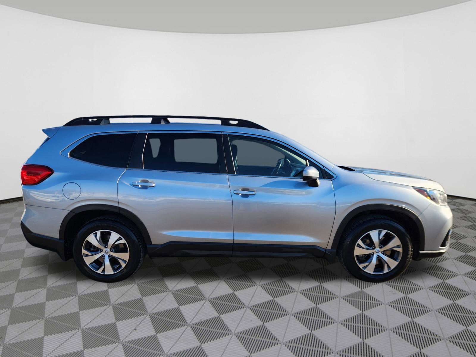 Used 2021 Subaru Ascent Premium w/ Convenience Package image 6