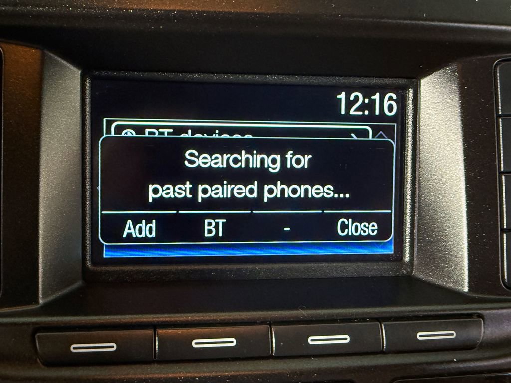 Used 2019 Ford Explorer XLT image 25