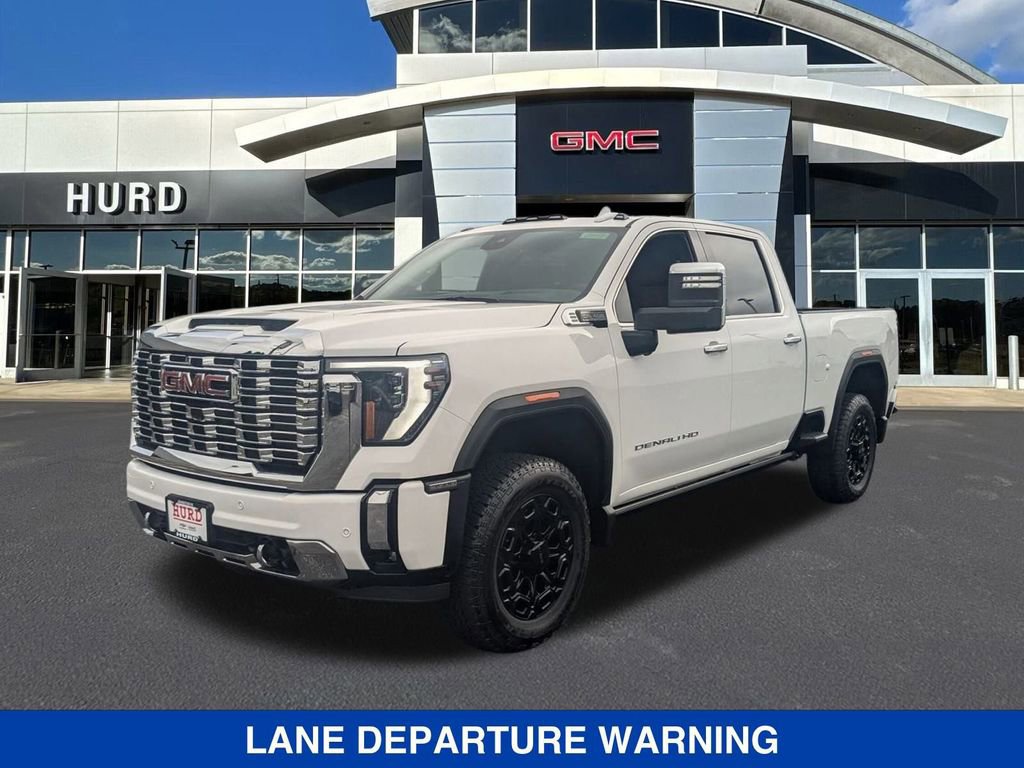 New 2025 GMC Sierra 3500 Denali w/ Denali Reserve Package image 8