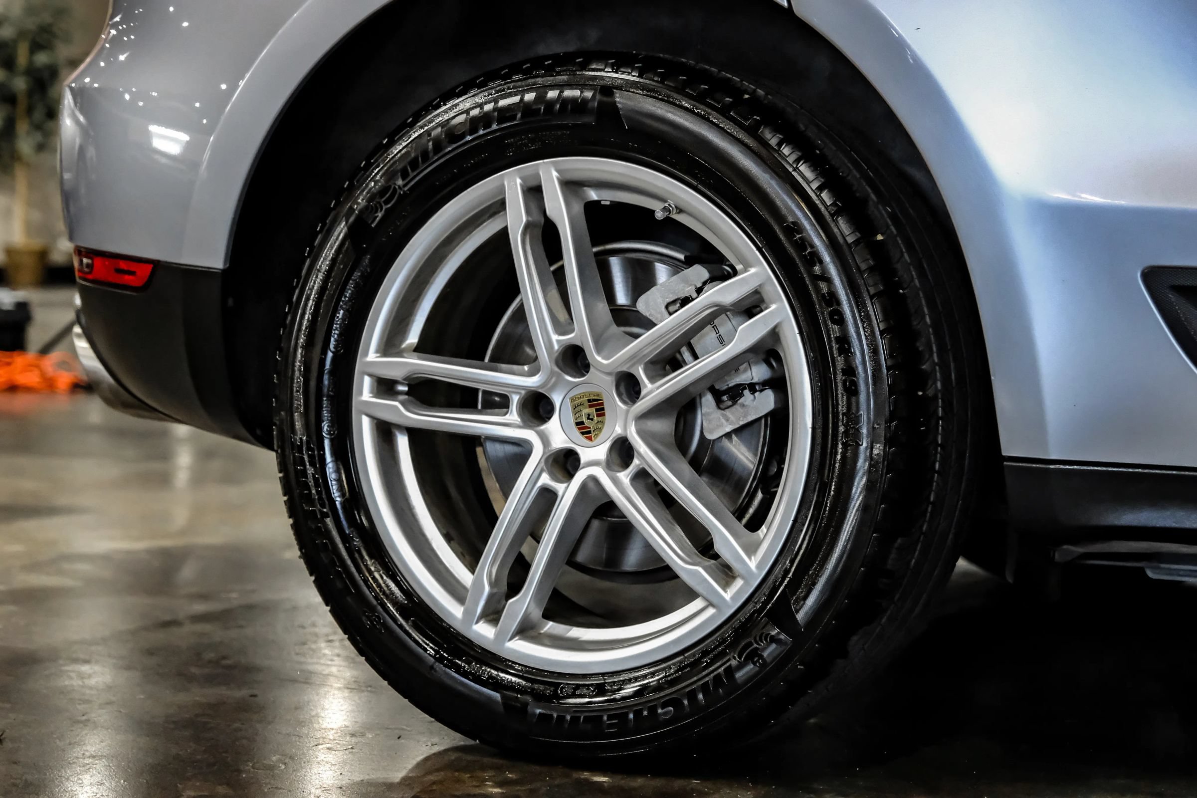 Used 2017 Porsche Macan S AWD/4WD image 54