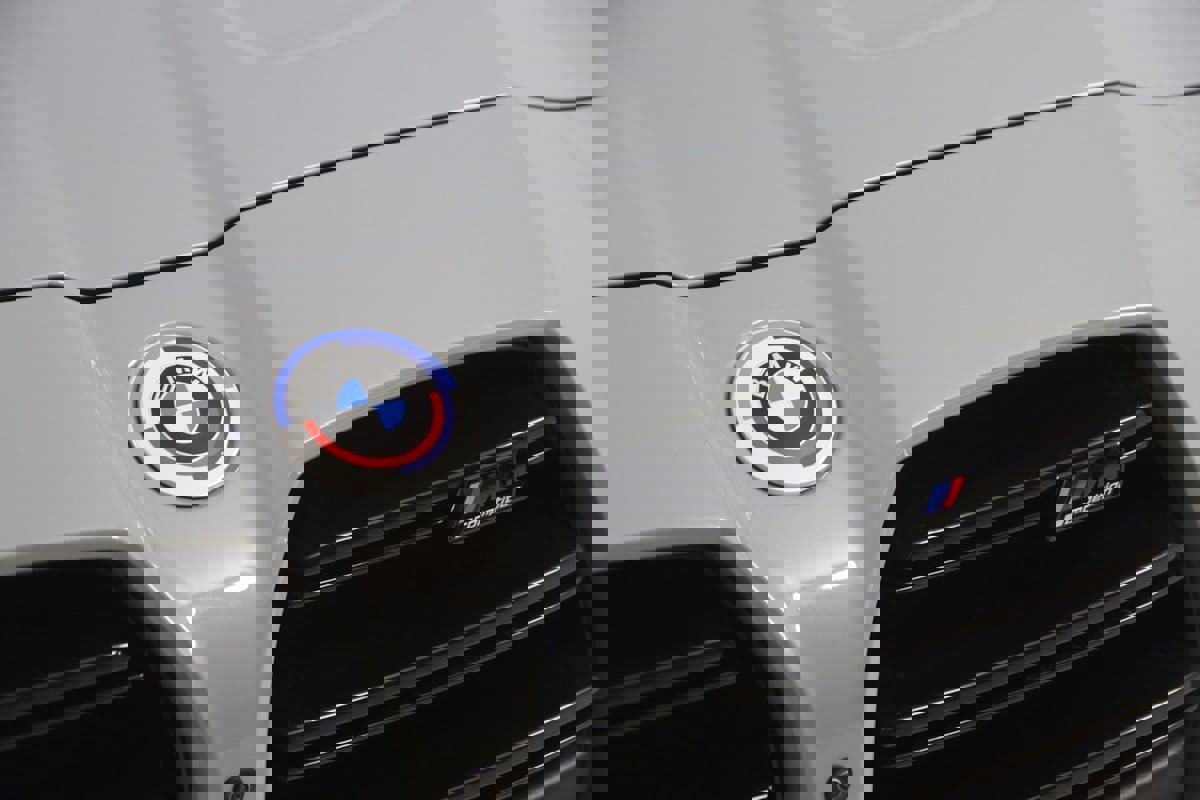 Used 2023 BMW M4 Competition image 21