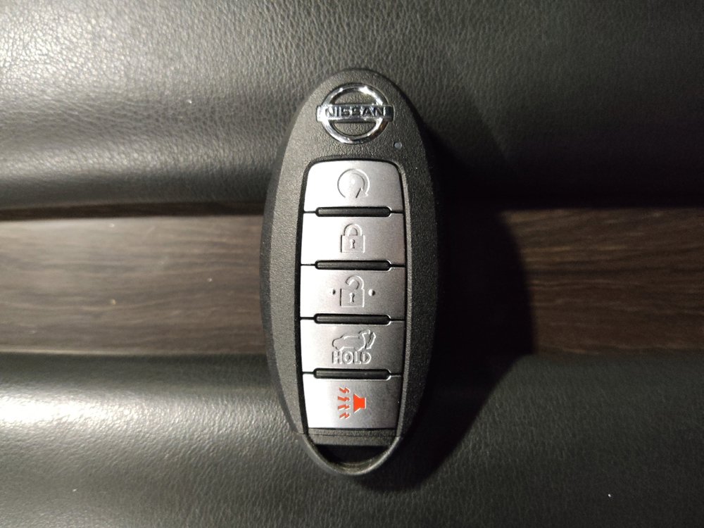 Used 2019 Nissan Murano Platinum w/ Cargo Package FWD image 32