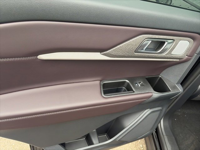 New 2026 Ford Explorer Platinum image 12