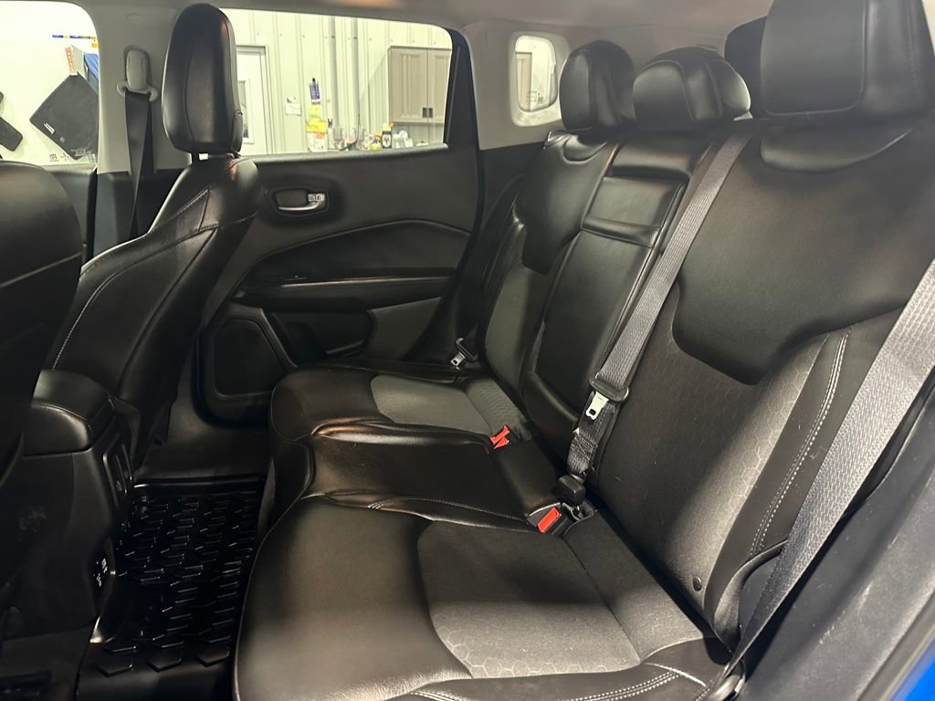 Used 2018 Jeep Compass Latitude w/ Popular Equipment Group image 25