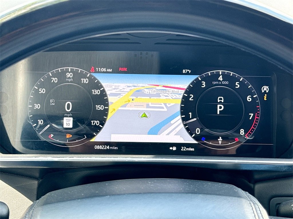 Used 2021 Land Rover Range Rover Long Wheelbase Autobiography image 13