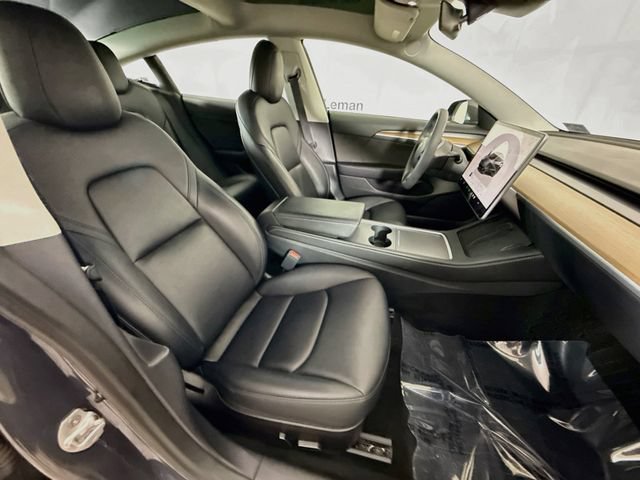 Used 2023 Tesla Model 3 Standard Range RWD image 28