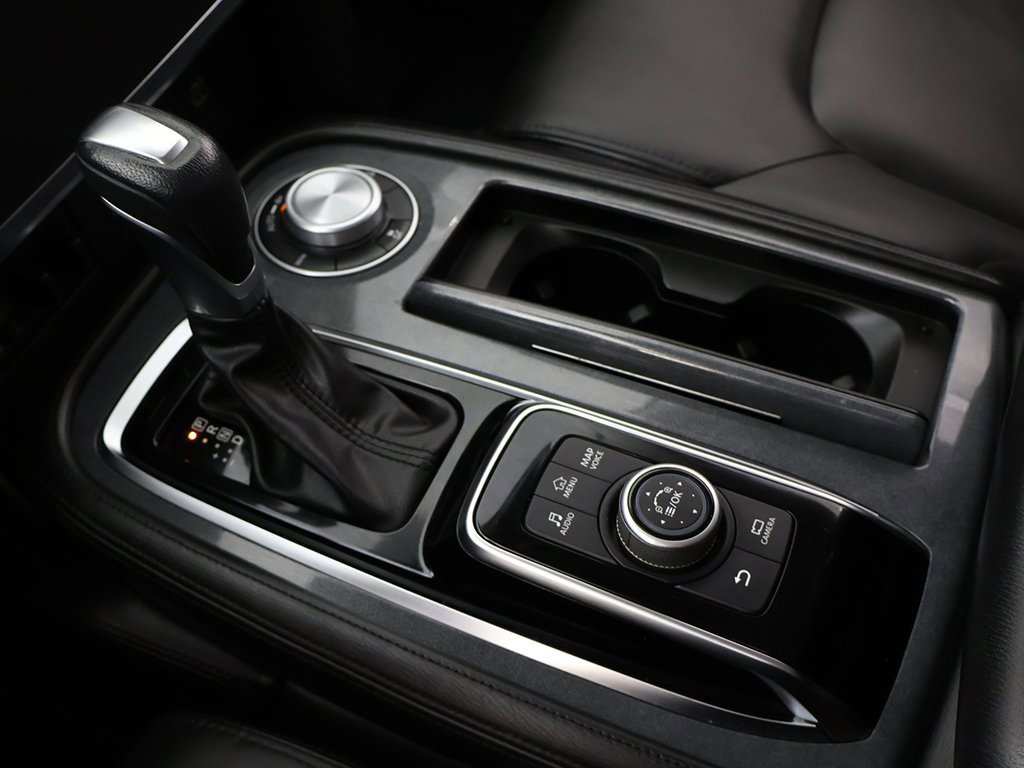 Used 2021 Nissan Armada SV w/ SV Appearance Package image 57