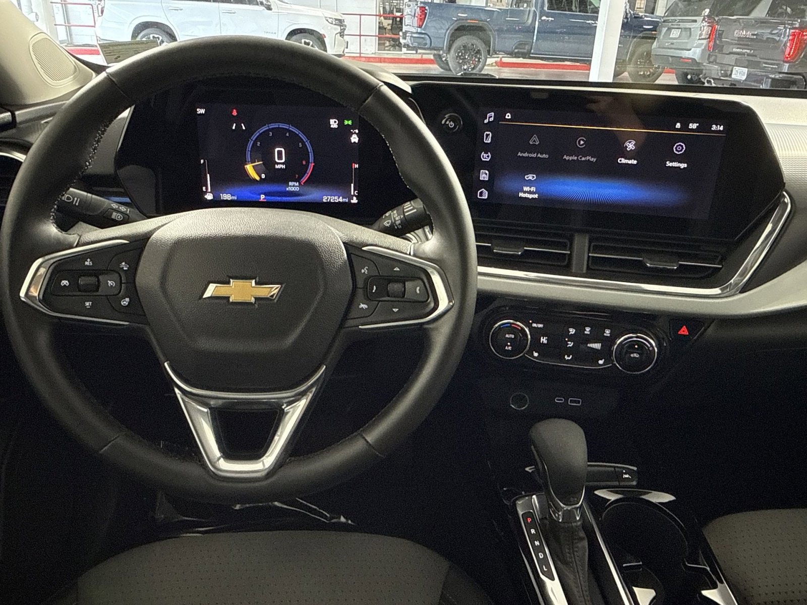 Used 2024 Chevrolet Trax LT w/ Driver Confidence Package image 16
