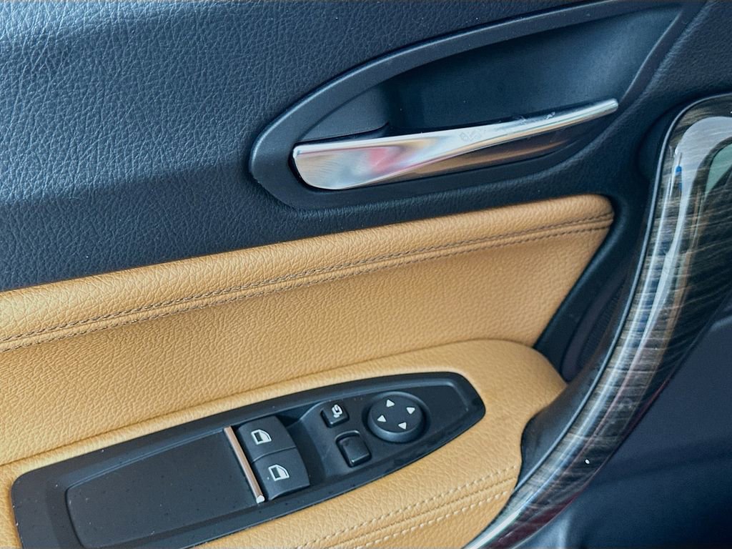 Used 2018 BMW M240i Coupe RWD image 17