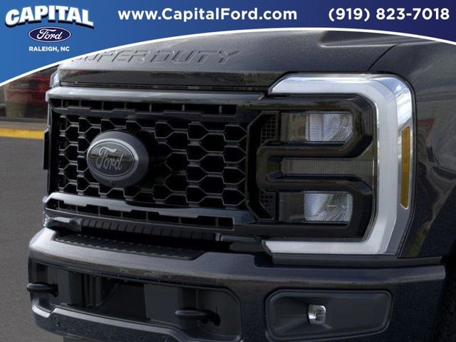 New 2026 Ford F250 Lariat w/ Black Appearance Package image 17