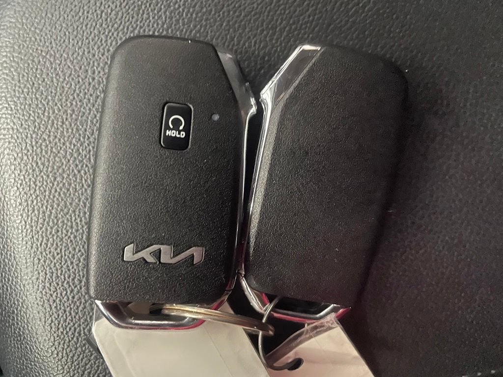 Used 2024 Kia Sportage SX FWD image 19