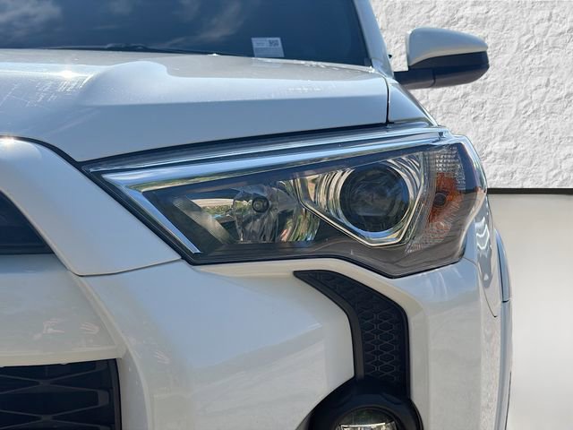 Used 2022 Toyota 4Runner SR5 RWD image 9