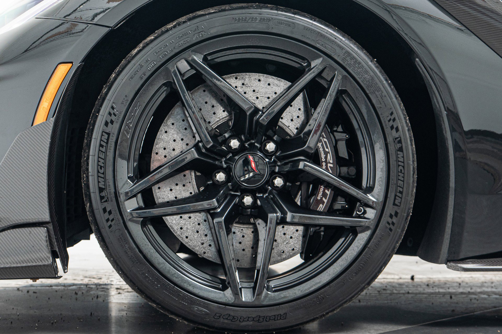 Used 2019 Chevrolet Corvette ZR1 w/ ZTK Track Performance Package RWD image 10