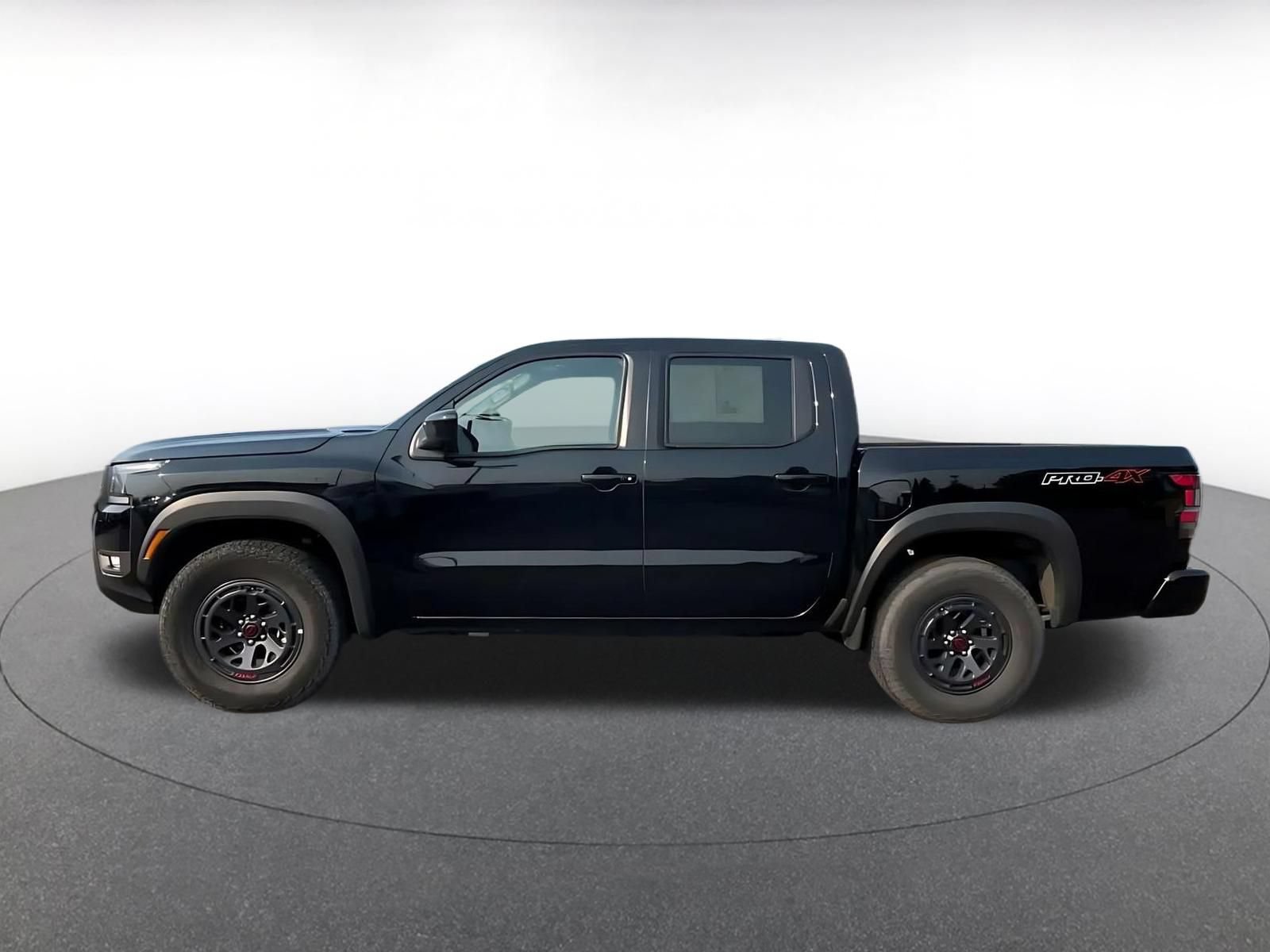Used 2026 Nissan Frontier PRO-4X AWD/4WD image 7
