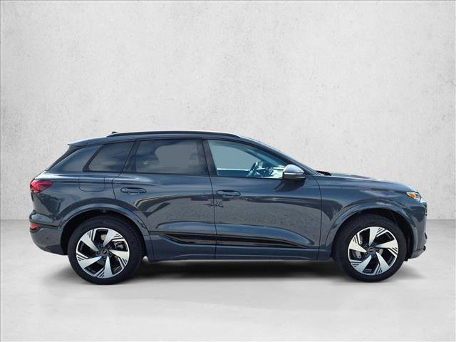 Certified 2025 Audi Q6 e-tron Premium Plus w/ Premium Plus AWD/4WD image 4