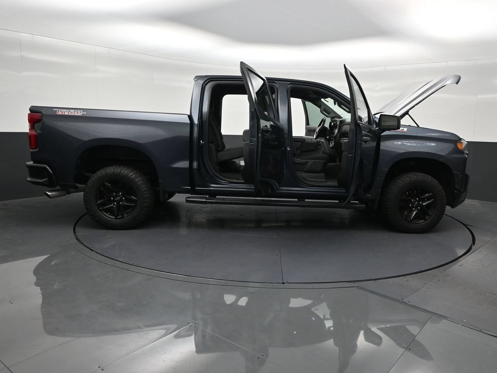 Used 2020 Chevrolet Silverado 1500 Custom Trail Boss w/ Custom Convenience Package AWD/4WD image 33