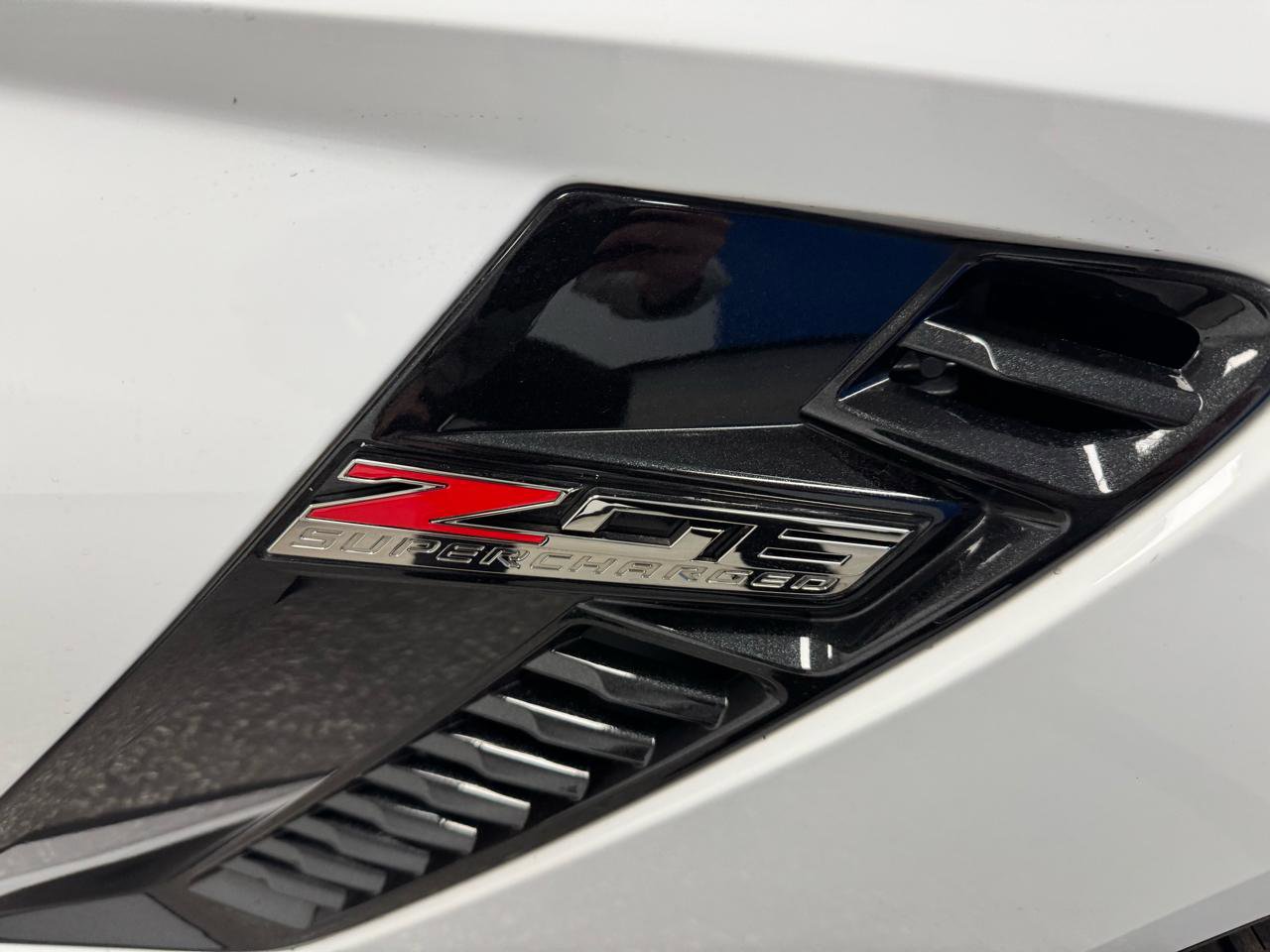 Used 2019 Chevrolet Corvette Z06 image 25