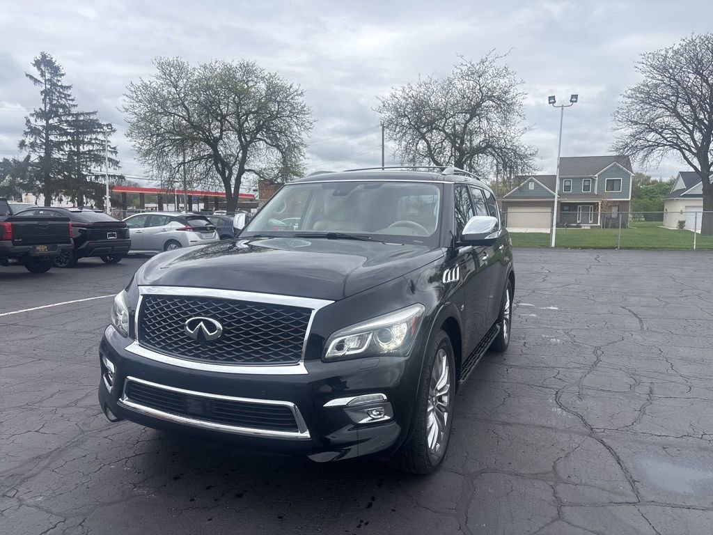 Used 2015 INFINITI QX80 4WD image 2