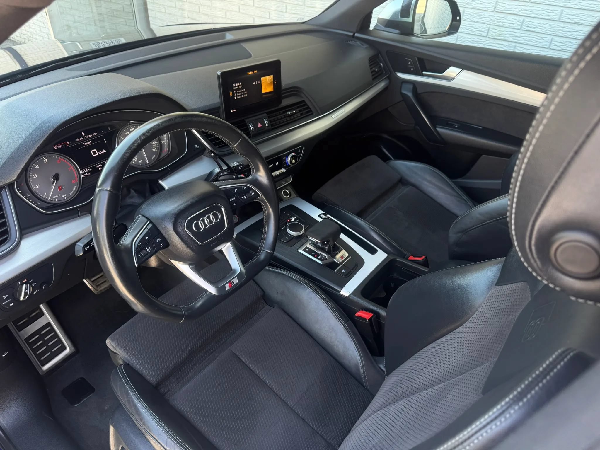 Used 2020 Audi SQ5 Premium w/ Convenience Package AWD/4WD image 13